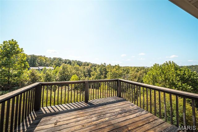 16150 Haidyn Road, St Robert, MO 65584