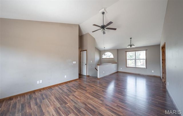 16150 Haidyn Road, St Robert, MO 65584