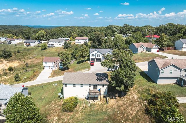 16150 Haidyn Road, St Robert, MO 65584