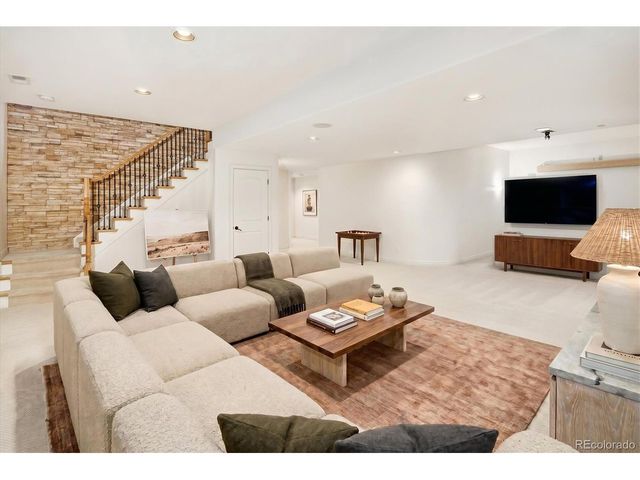 8716 E Iliff Dr, Denver, CO 80231