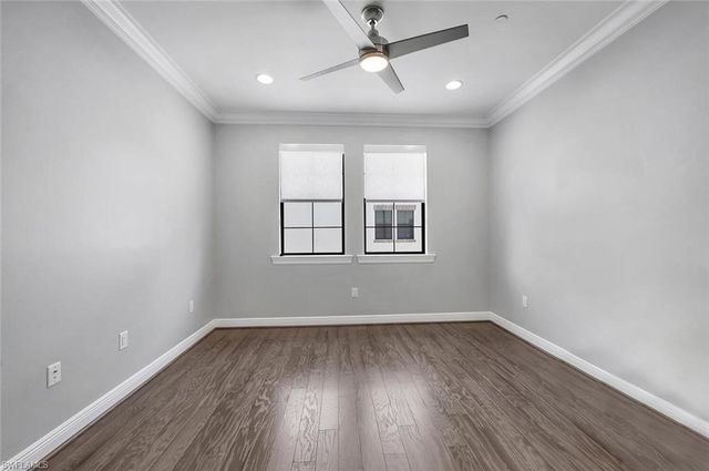 16374 Viansa WAY 301, Naples, FL 34110