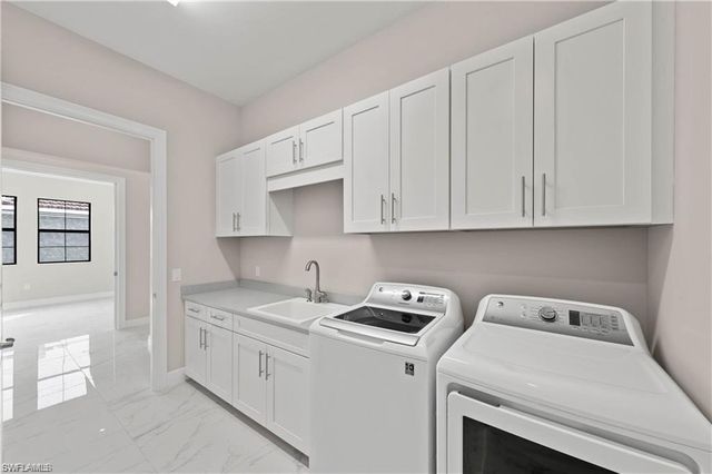 16374 Viansa WAY 301, Naples, FL 34110