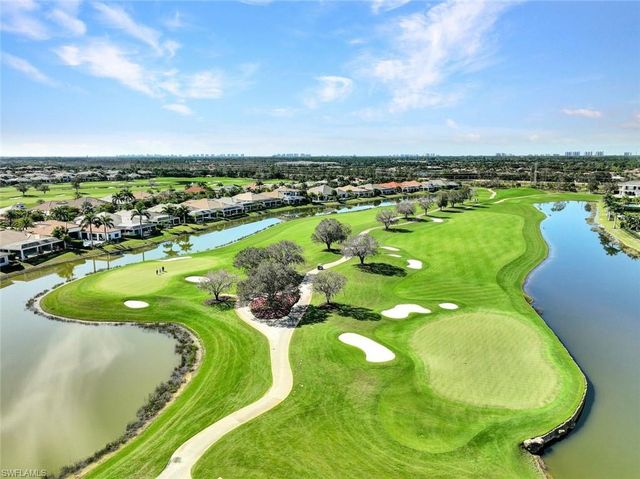 16374 Viansa WAY 301, Naples, FL 34110