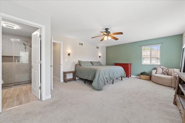 141 Village Creek Drive 141, Lake In The Hills, IL 60156