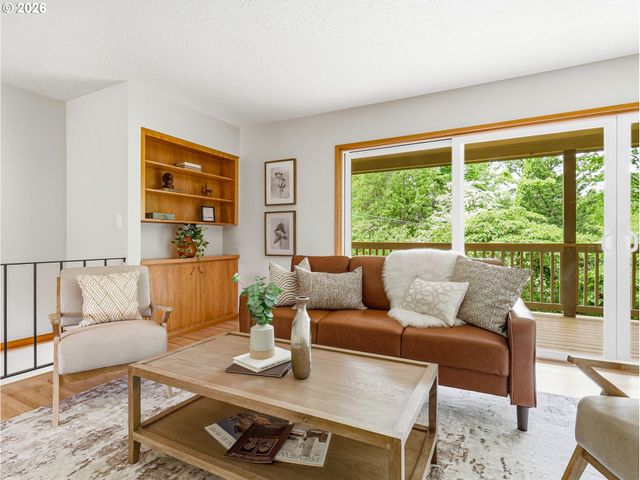 600 Sw VIEWMONT Dr, Portland, OR 97225