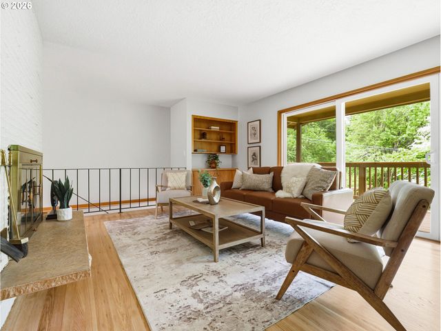 600 Sw VIEWMONT Dr, Portland, OR 97225