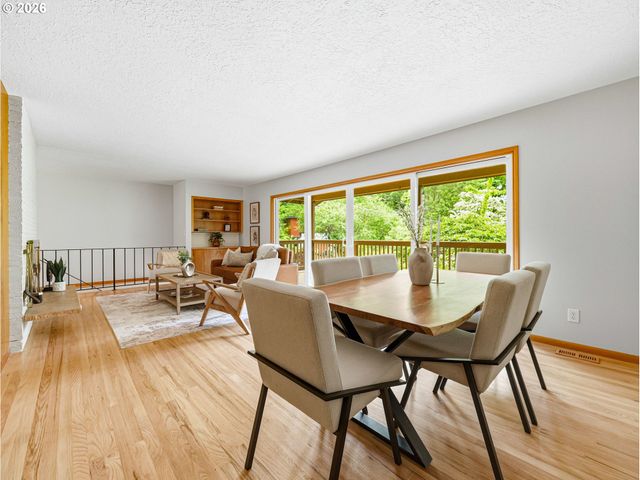 600 Sw VIEWMONT Dr, Portland, OR 97225