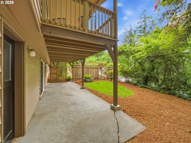 600 Sw VIEWMONT Dr, Portland, OR 97225