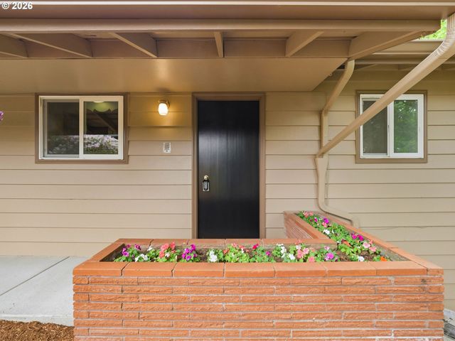 600 Sw VIEWMONT Dr, Portland, OR 97225