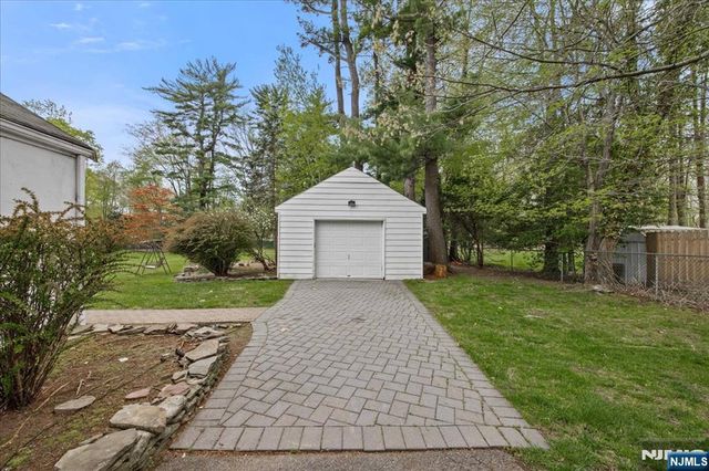 452 Harriot Avenue, Harrington Park, NJ 07640
