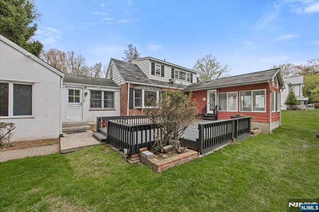 452 Harriot Avenue, Harrington Park, NJ 07640