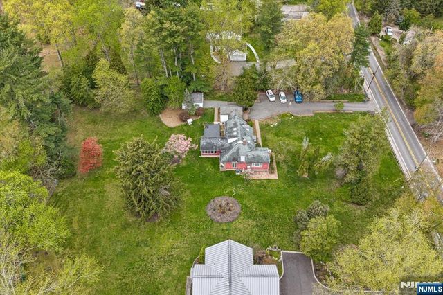452 Harriot Avenue, Harrington Park, NJ 07640