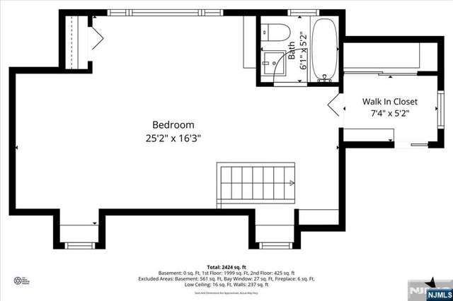 452 Harriot Avenue, Harrington Park, NJ 07640