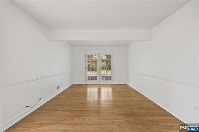 452 Harriot Avenue, Harrington Park, NJ 07640