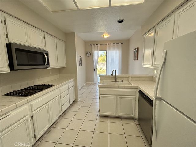 40166 Valeriana Court, Temecula, CA 92591
