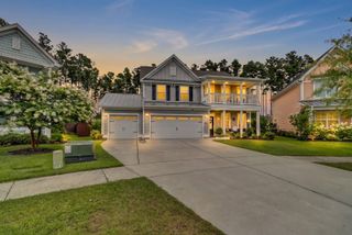 411 Whispering Breeze Lane, Summerville, SC 29486