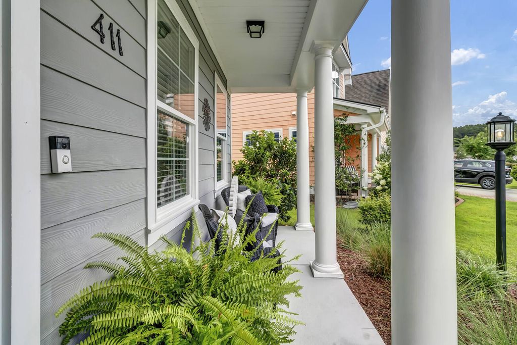 Image 50 of property listing at 411 Whispering Breeze Lane, Summerville, SC 29486