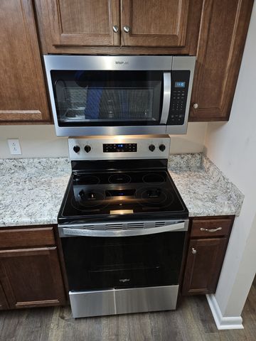 101 Edgewood Dr, Smyrna, TN 37167