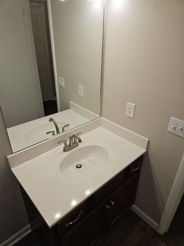 101 Edgewood Dr, Smyrna, TN 37167