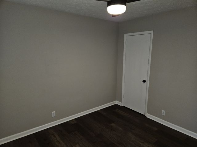 101 Edgewood Dr, Smyrna, TN 37167