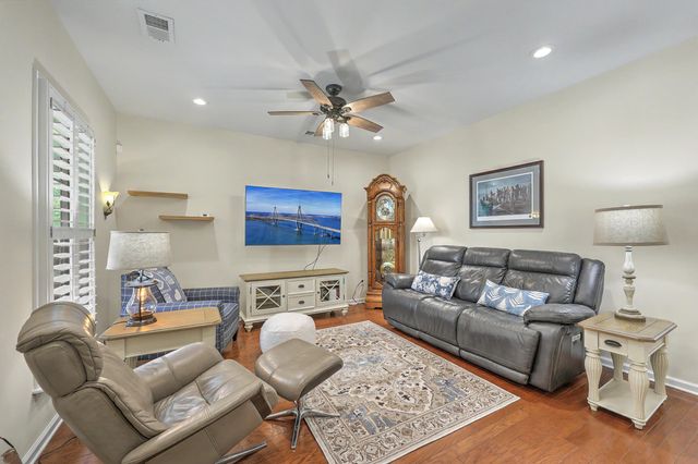 1433 Nautical Chart Drive, Charleston, SC 29414