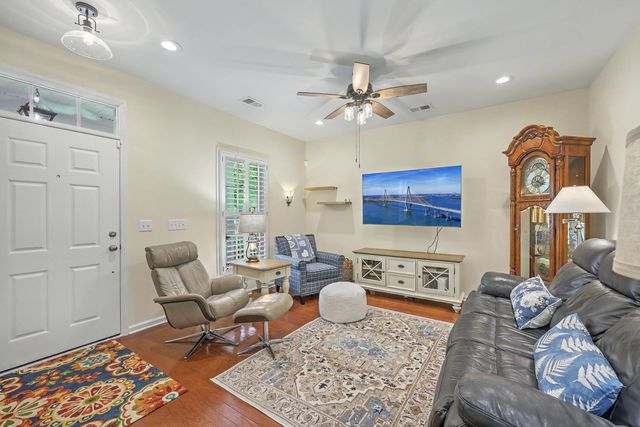 1433 Nautical Chart Drive, Charleston, SC 29414