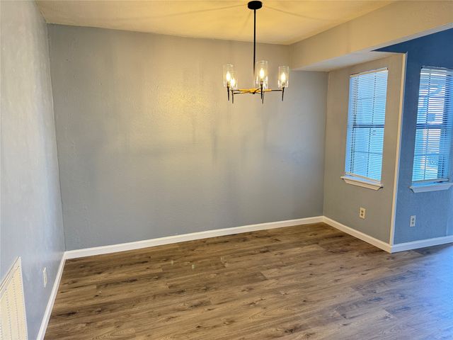 3042 Navarro Lane, Grand Prairie, TX 75052