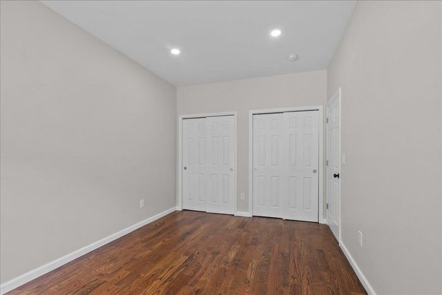 35-37 WEST END AVE, Newark, NJ 07106