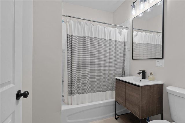 35-37 WEST END AVE, Newark, NJ 07106