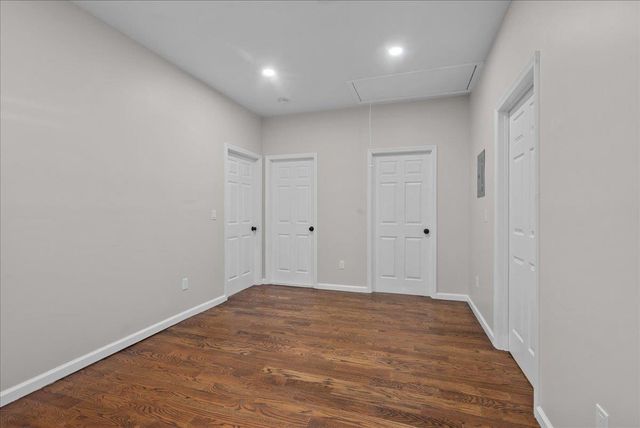 35-37 WEST END AVE, Newark, NJ 07106