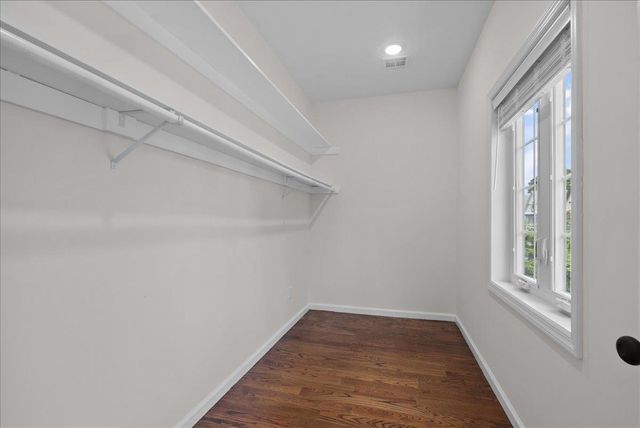 35-37 WEST END AVE, Newark, NJ 07106