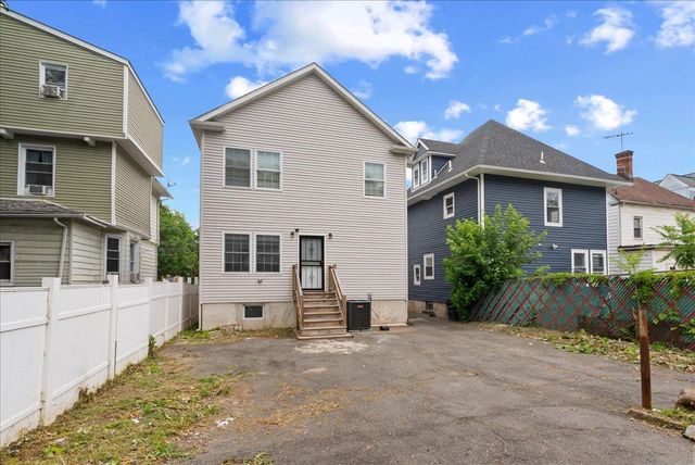 35-37 WEST END AVE, Newark, NJ 07106