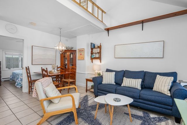 405 Lower County Rd 21C, Harwich, MA 02646