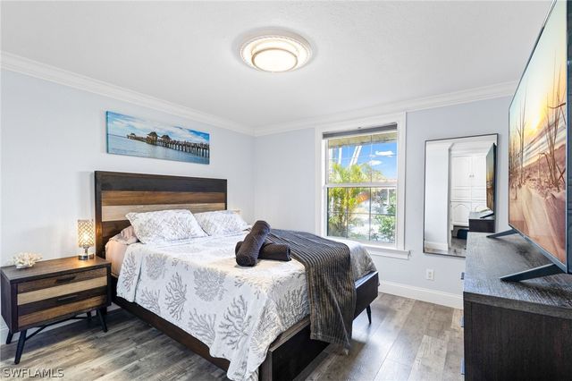 5320 Treetops DR I, Naples, FL 34113