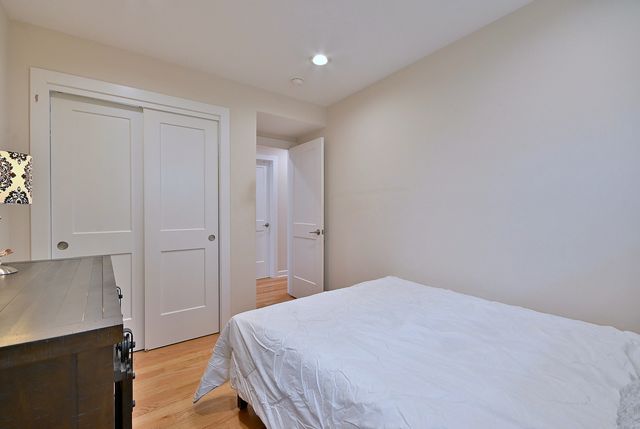 3045 N Paris Avenue 203, River Grove, IL 60171