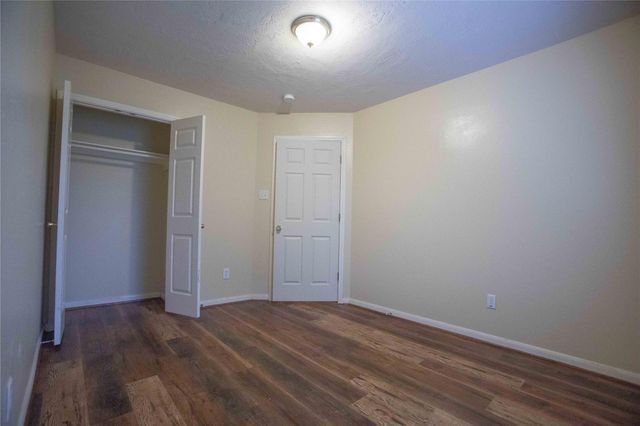 7824 Comal Street B, Houston, TX 77051