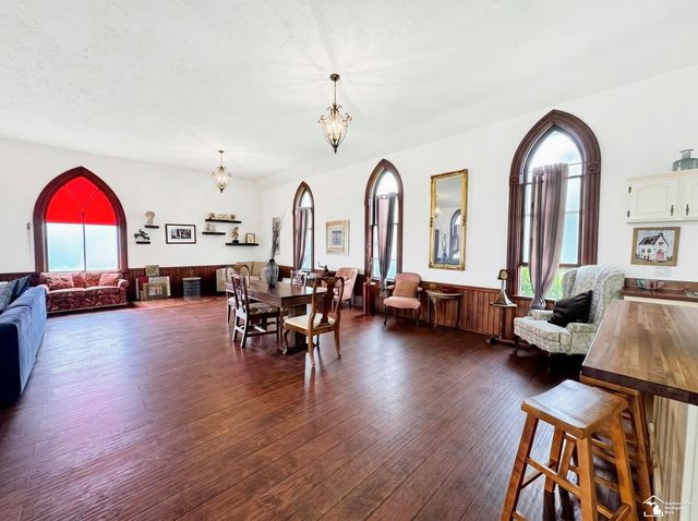 8450 Brown Street, Ottawa Lake, MI 49267