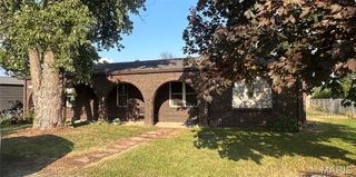 1512 N Main Street, Dupo, IL 62239