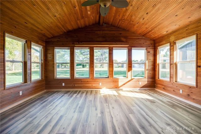 9550 Paragon Road, Dayton, OH 45458