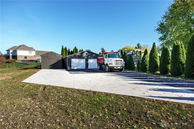 9550 Paragon Road, Dayton, OH 45458