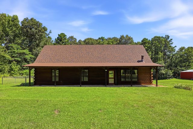 12501 N CR 240, Henderson, TX 75652