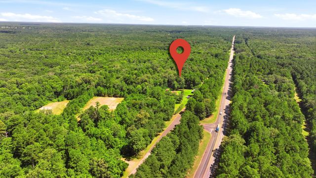 12501 N CR 240, Henderson, TX 75652