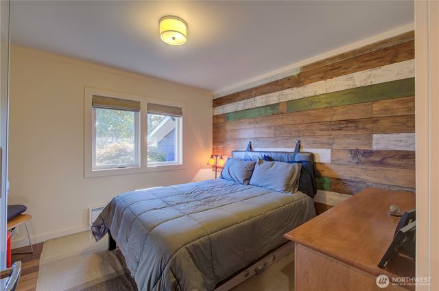 1115 34th Street, Seaview, WA 98644