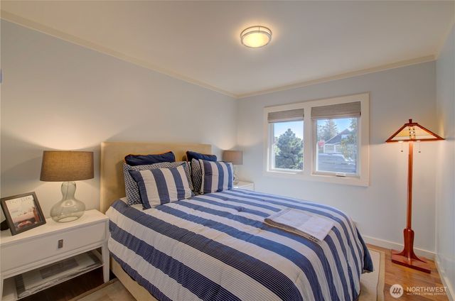 1115 34th Street, Seaview, WA 98644