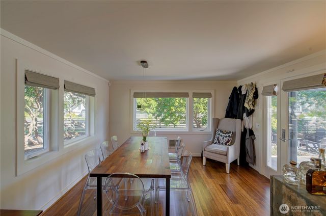 1115 34th Street, Seaview, WA 98644