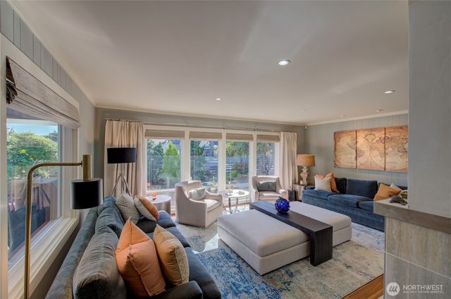 1115 34th Street, Seaview, WA 98644