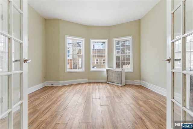 39 Blum Street, Newark, NJ 07103