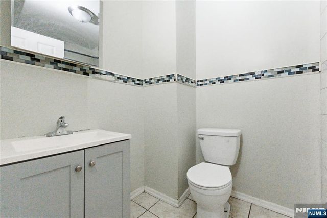 39 Blum Street, Newark, NJ 07103