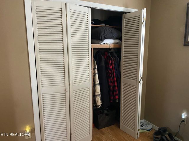 332 Slaven Lane, Oneida, TN 37841