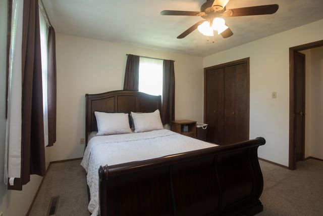 5196 Dolphin Court, Portage, IN 46368